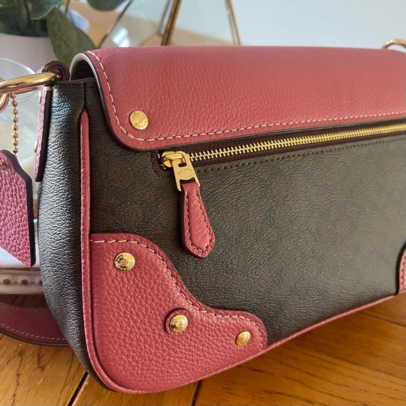 Like NEW COACH Millie Shoulder Bag Signature Leather Elegant Pink Dark Berry - Picture 7 of 16